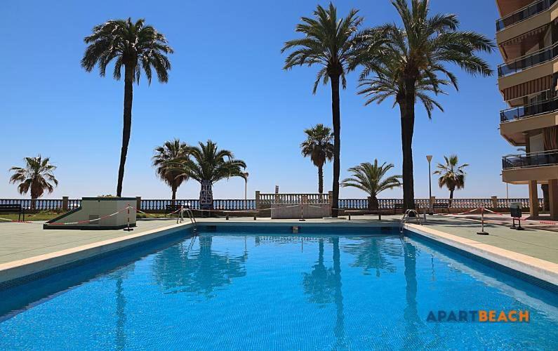 Apartbeach Marina Playa Climatizado Y Vistas Playa Apartment Cambrils Exterior photo